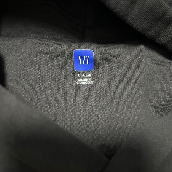 YEEZY DOVE HOODIE